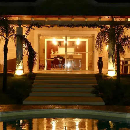 Villa M *